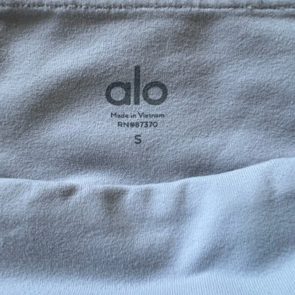 Alo Yoga Moto Leggings in Light Gray Sz Small